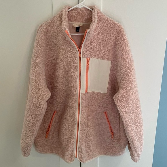 retro pink teddy bear fleece jacket from Universal Thread - Picture 4 of 5